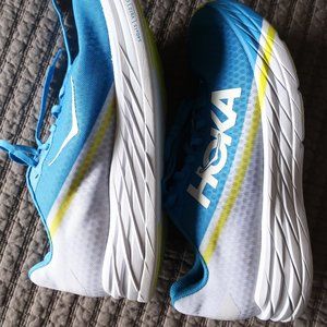 HOKA ONE ONE *brand new*